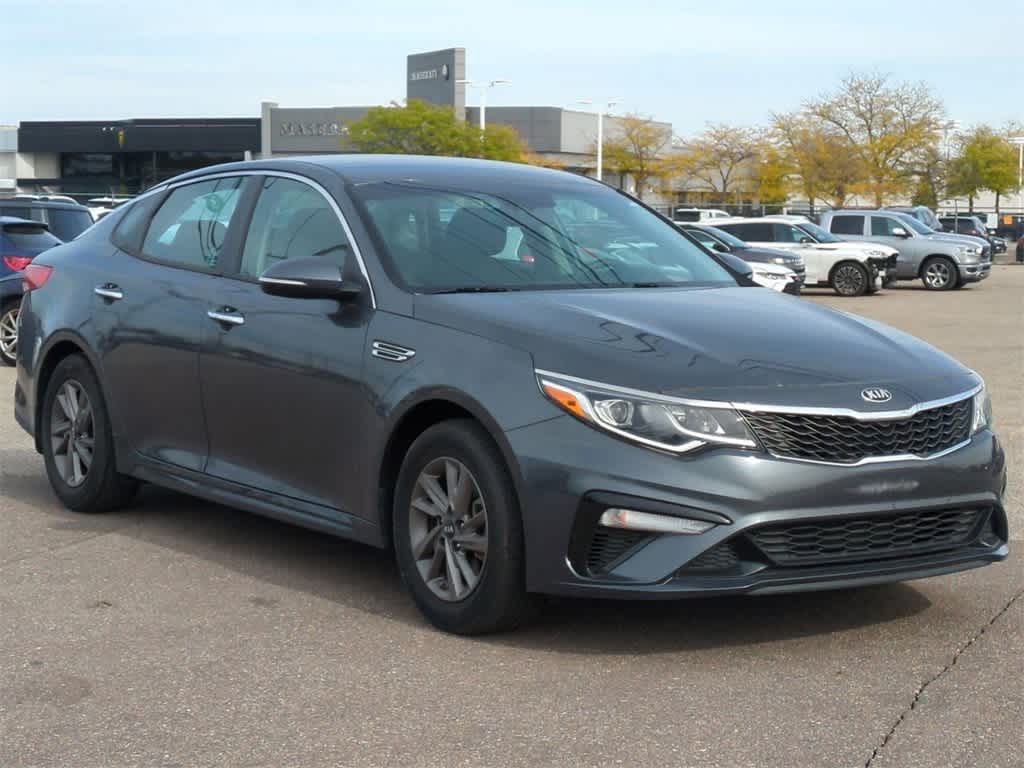 Thumbnail: 2020 Kia Optima - 8
