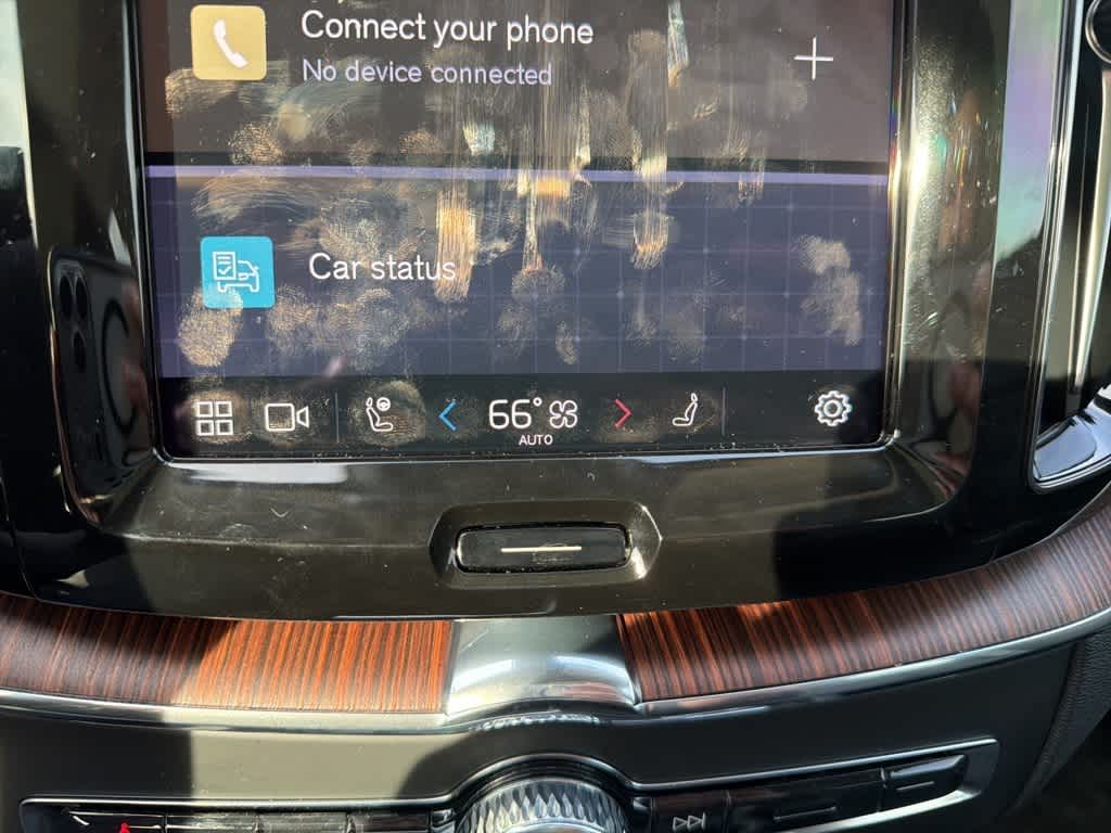 Thumbnail: 2024 Volvo XC60 - 20