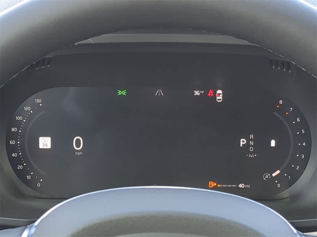 Thumbnail: 2026 Volvo XC60 - 32