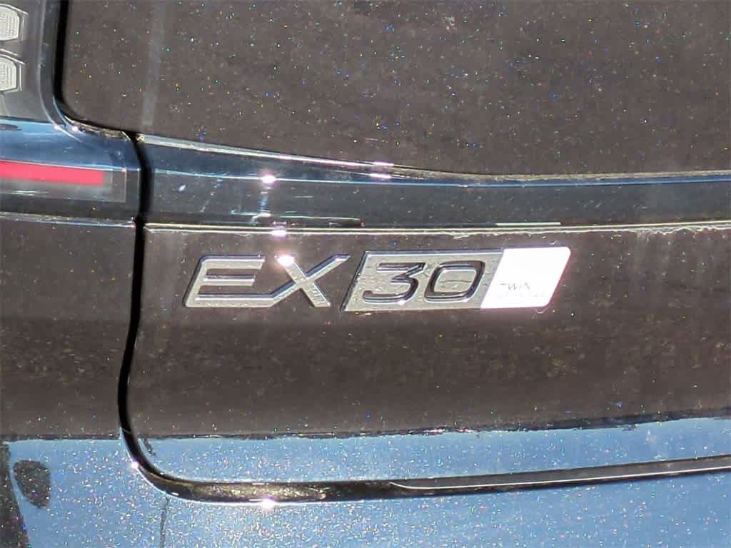 Thumbnail: 2025 Volvo EX30 - 11