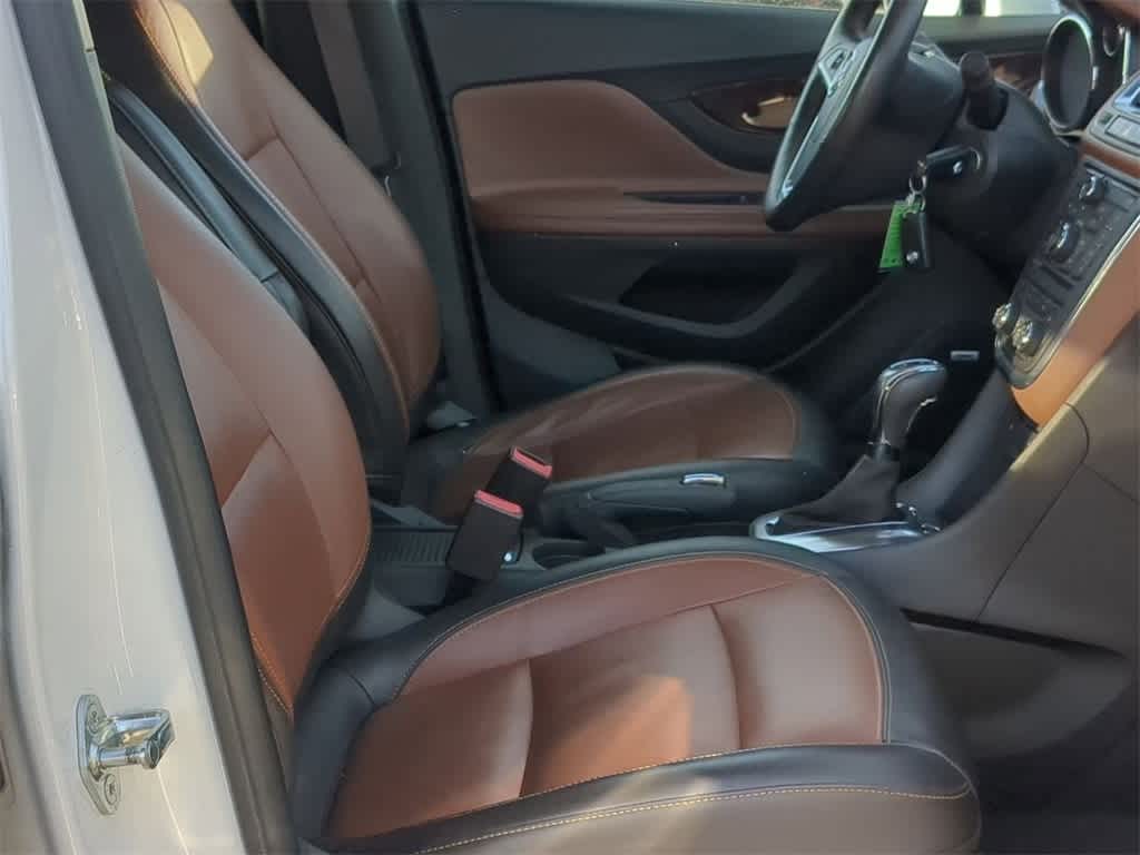 Thumbnail: 2014 Buick Encore - 23