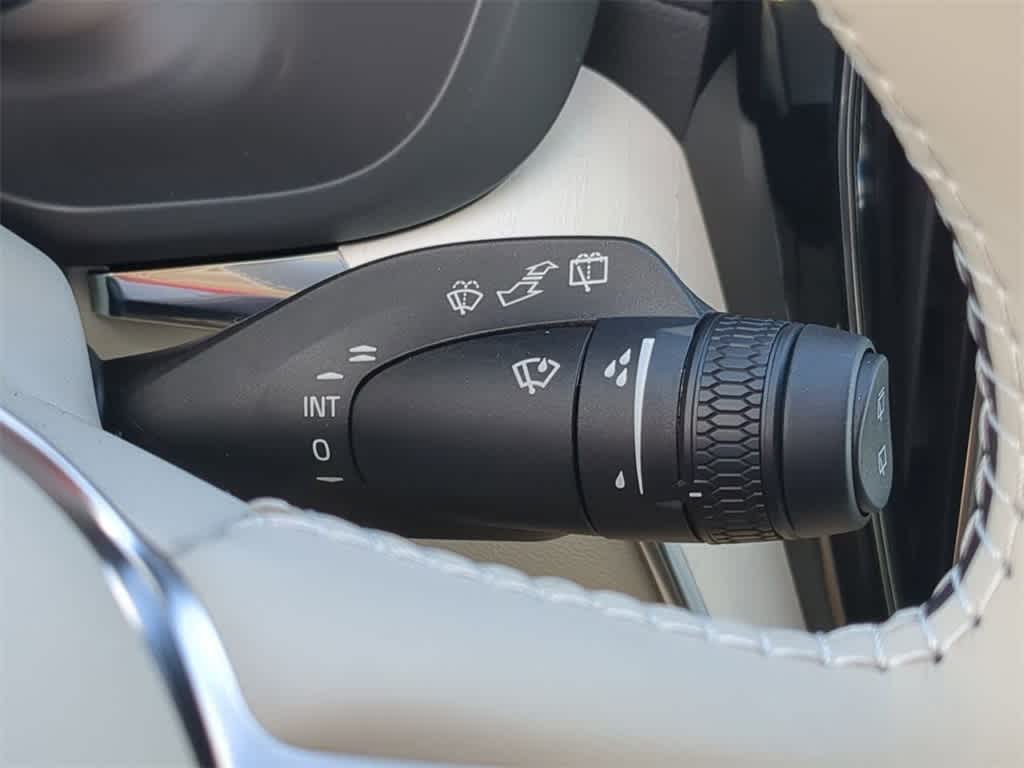 Thumbnail: 2026 Volvo XC60 - 24