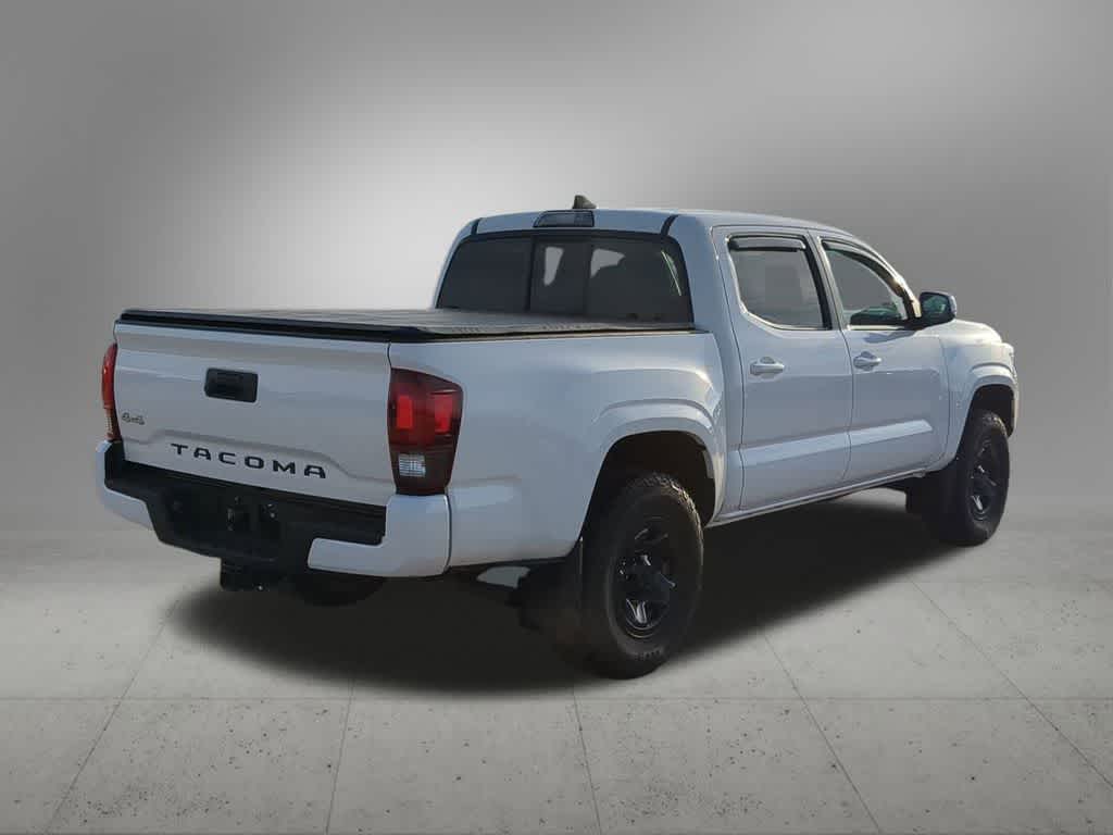 Thumbnail: 2019 Toyota Tacoma - 6