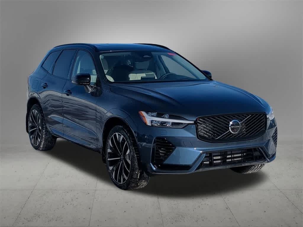 Thumbnail: 2026 Volvo XC60 - 8