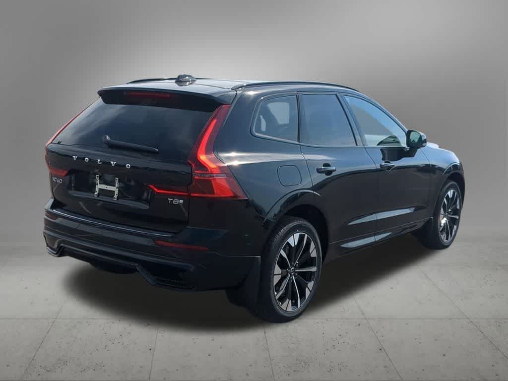 Thumbnail: 2026 Volvo XC60 - 6