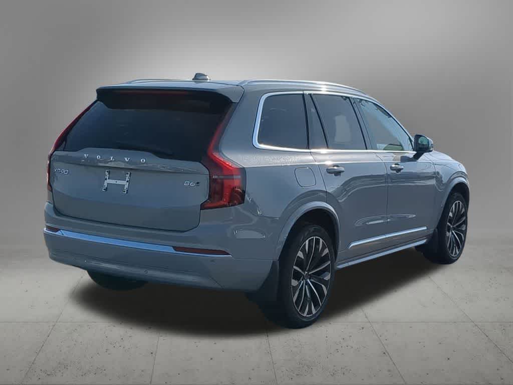 Thumbnail: 2026 Volvo XC90 - 6