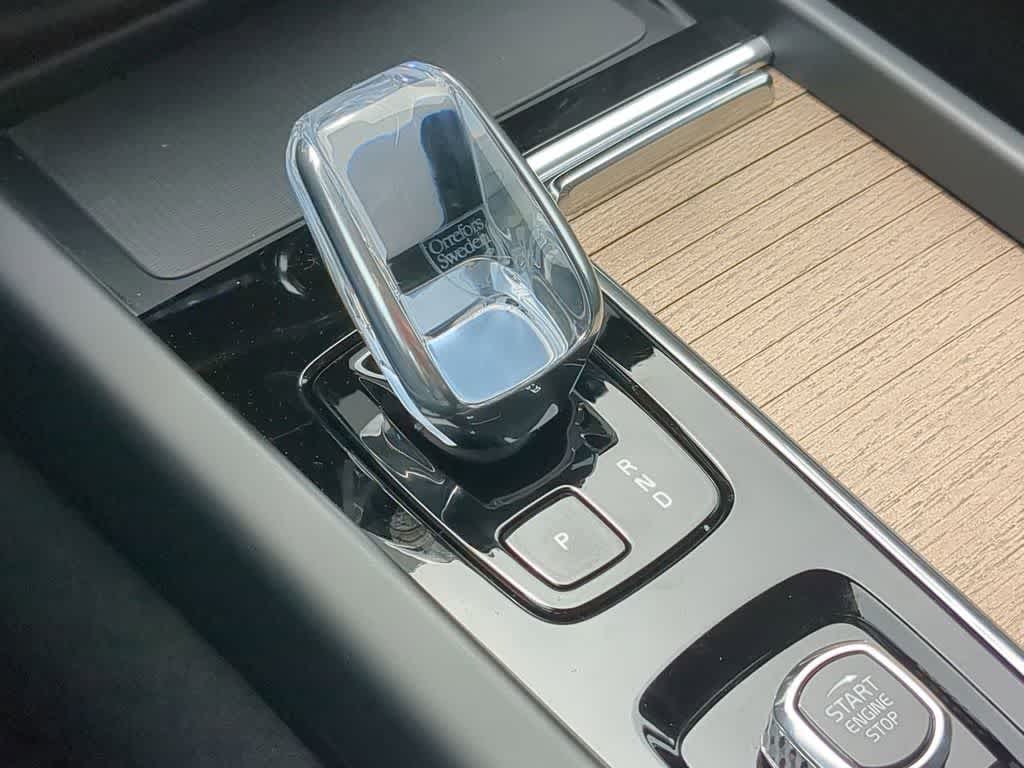 Thumbnail: 2026 Volvo XC60 - 30