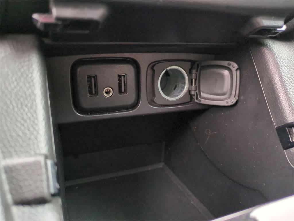 Thumbnail: 2019 Buick Encore - 22