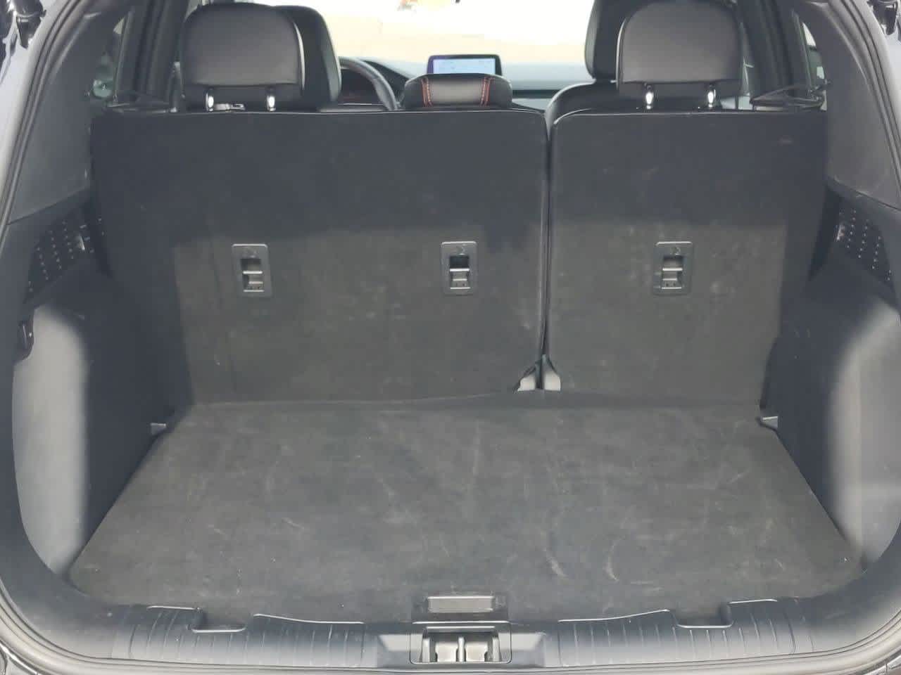 2024 Ford Escape ST-Line 31