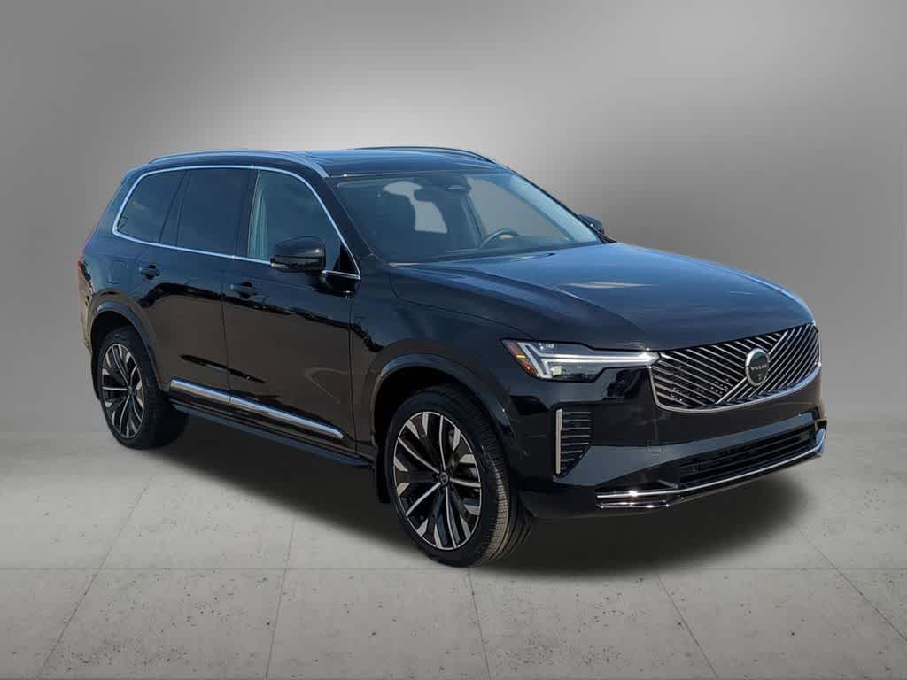 2026 Volvo XC90 Plus - Photo 8