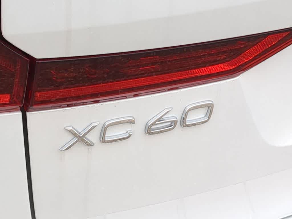 Thumbnail: 2026 Volvo XC60 - 12