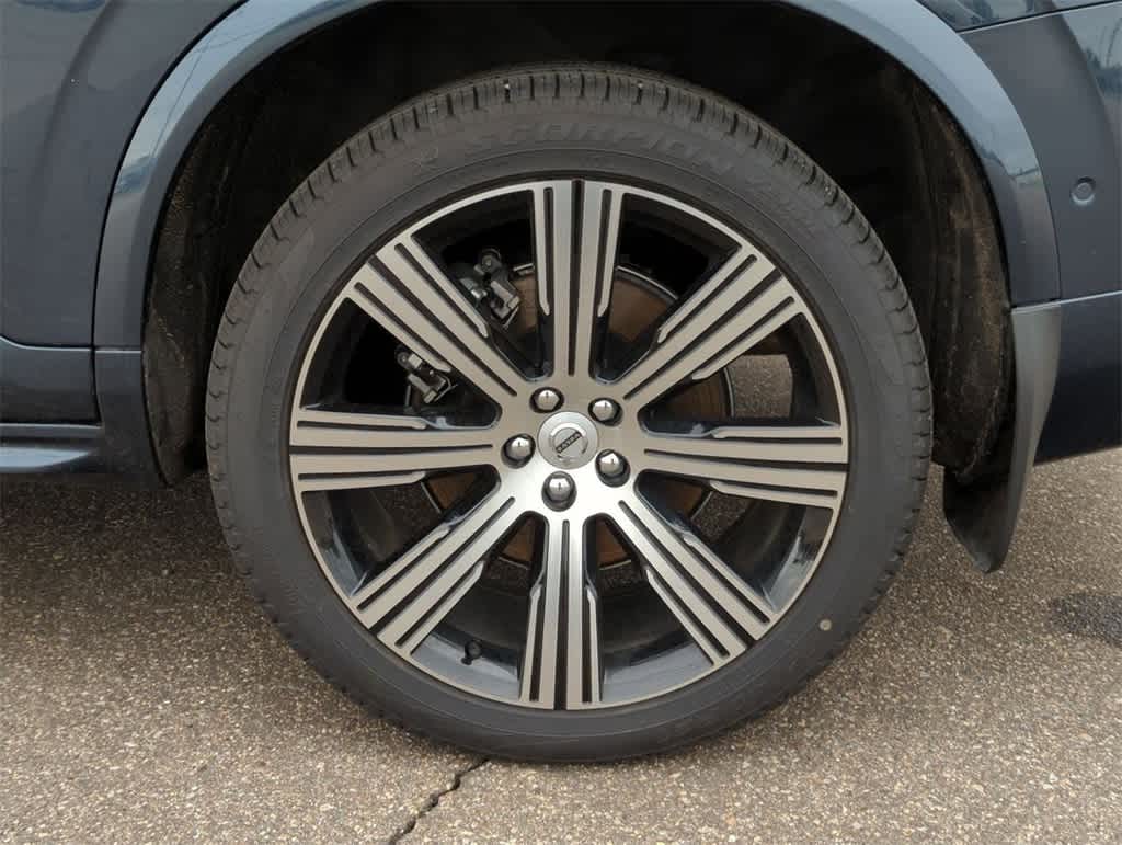 Thumbnail: 2025 Volvo XC90 - 13