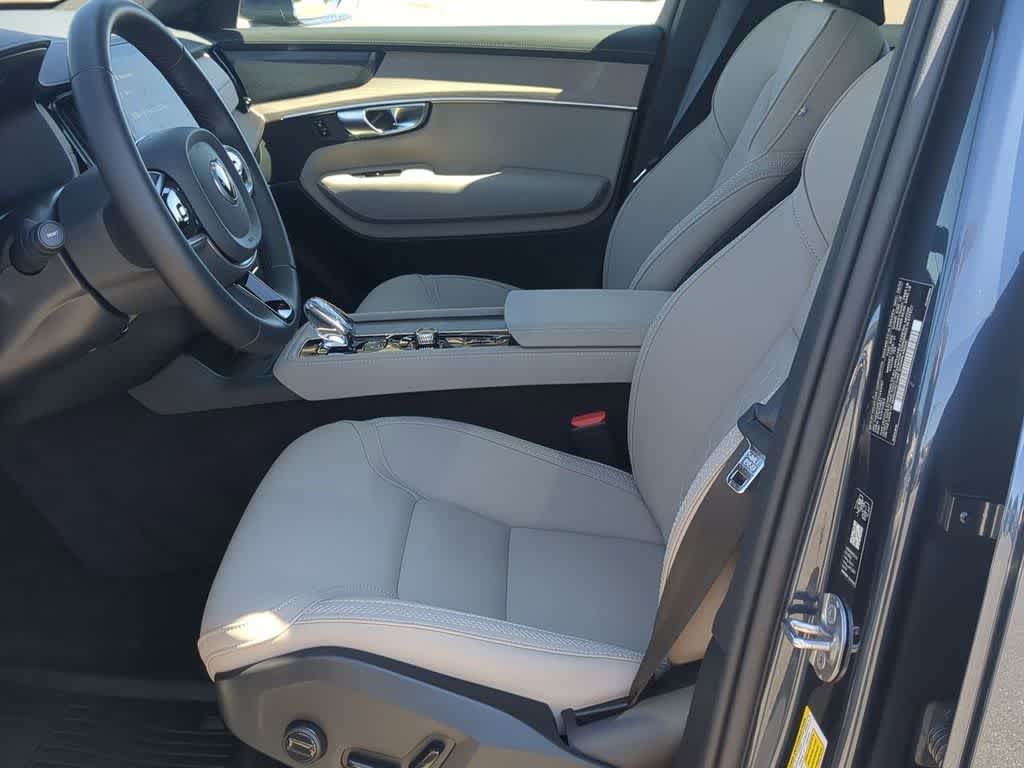 Thumbnail: 2026 Volvo XC90 - 15