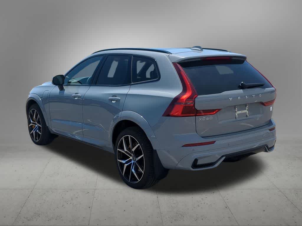 Thumbnail: 2026 Volvo XC60 - 4