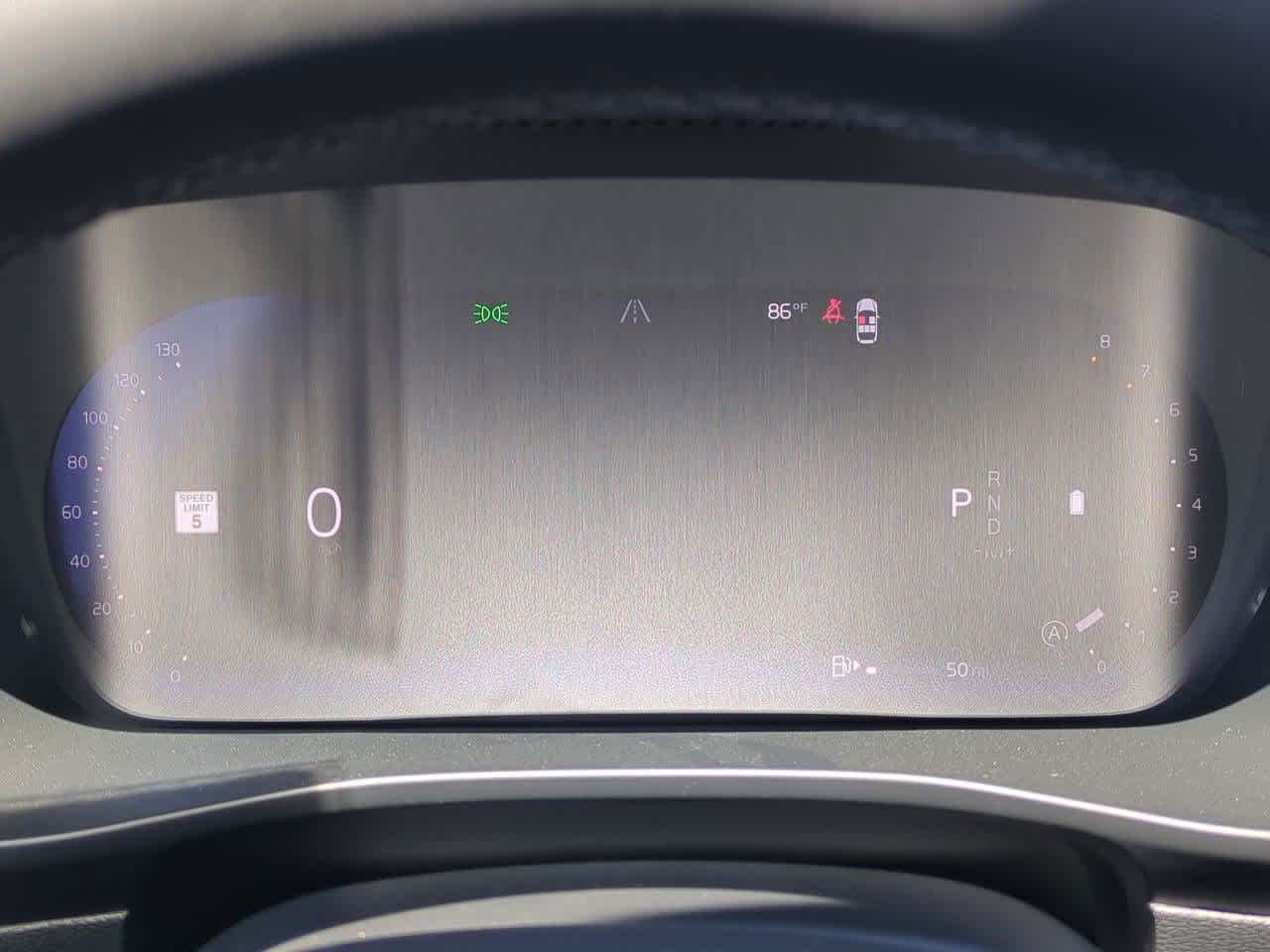 Thumbnail: 2026 Volvo XC40 - 32