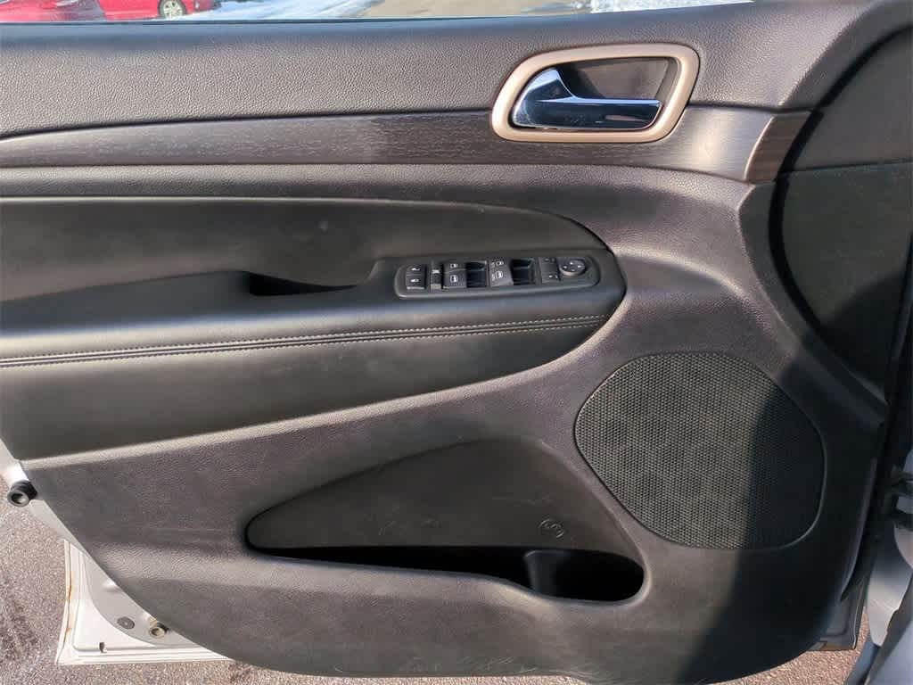 Thumbnail: 2014 Jeep Grand Cherokee - 22