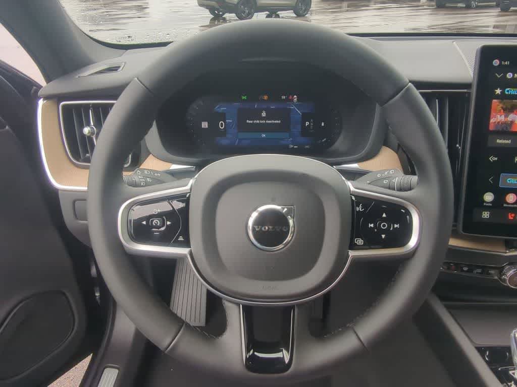 Thumbnail: 2026 Volvo XC60 - 21