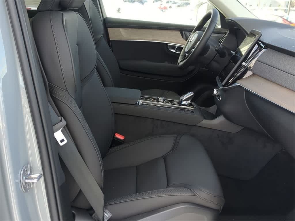 Thumbnail: 2026 Volvo XC90 - 20