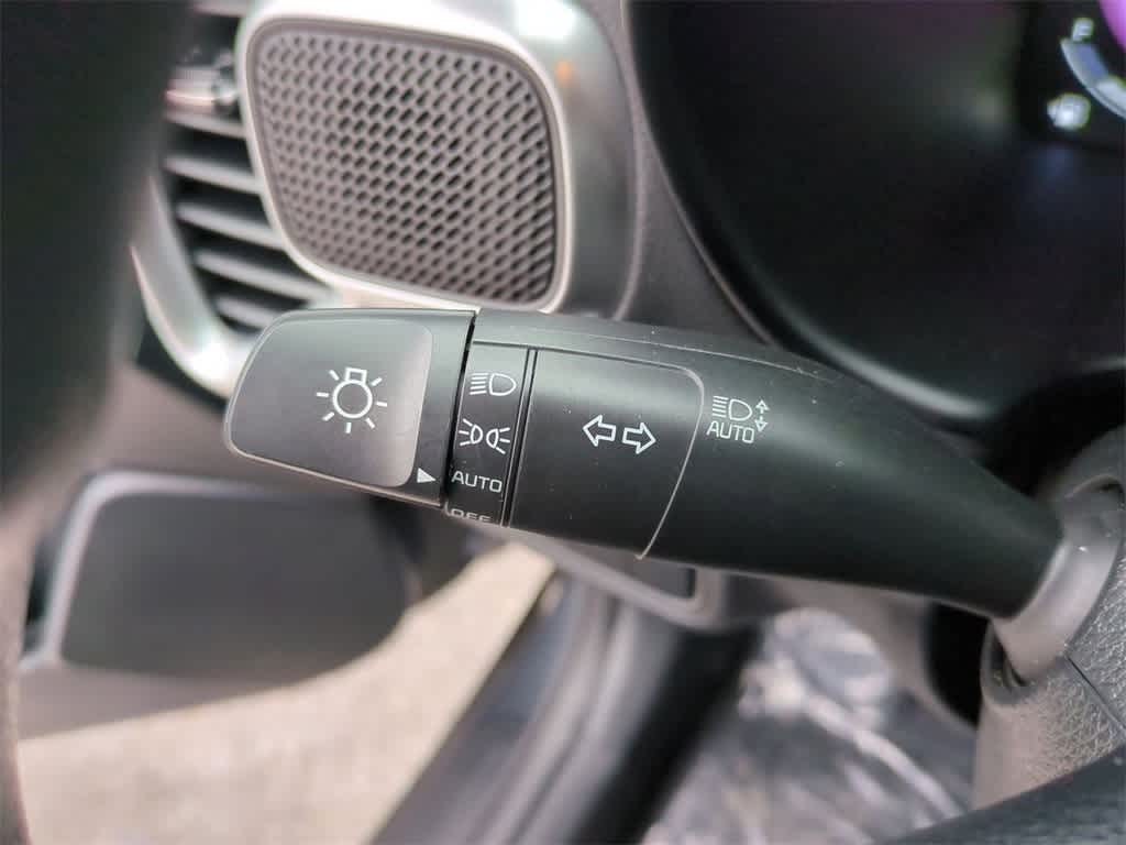 Thumbnail: 2023 Kia Soul - 18