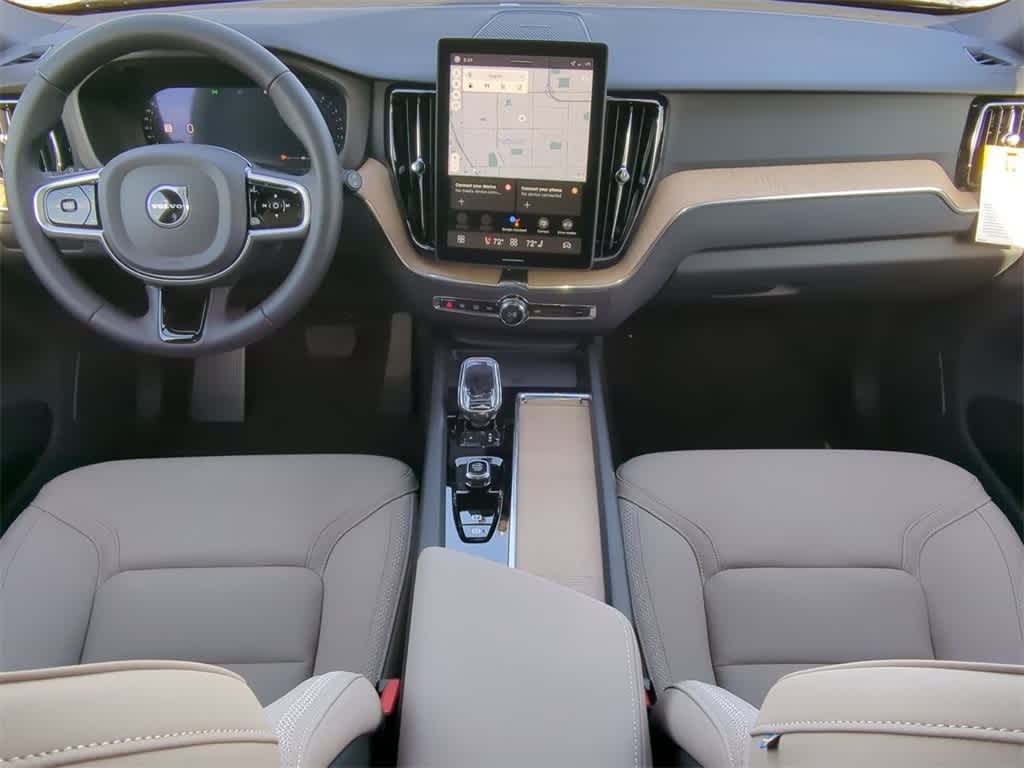 Thumbnail: 2026 Volvo XC60 - 14