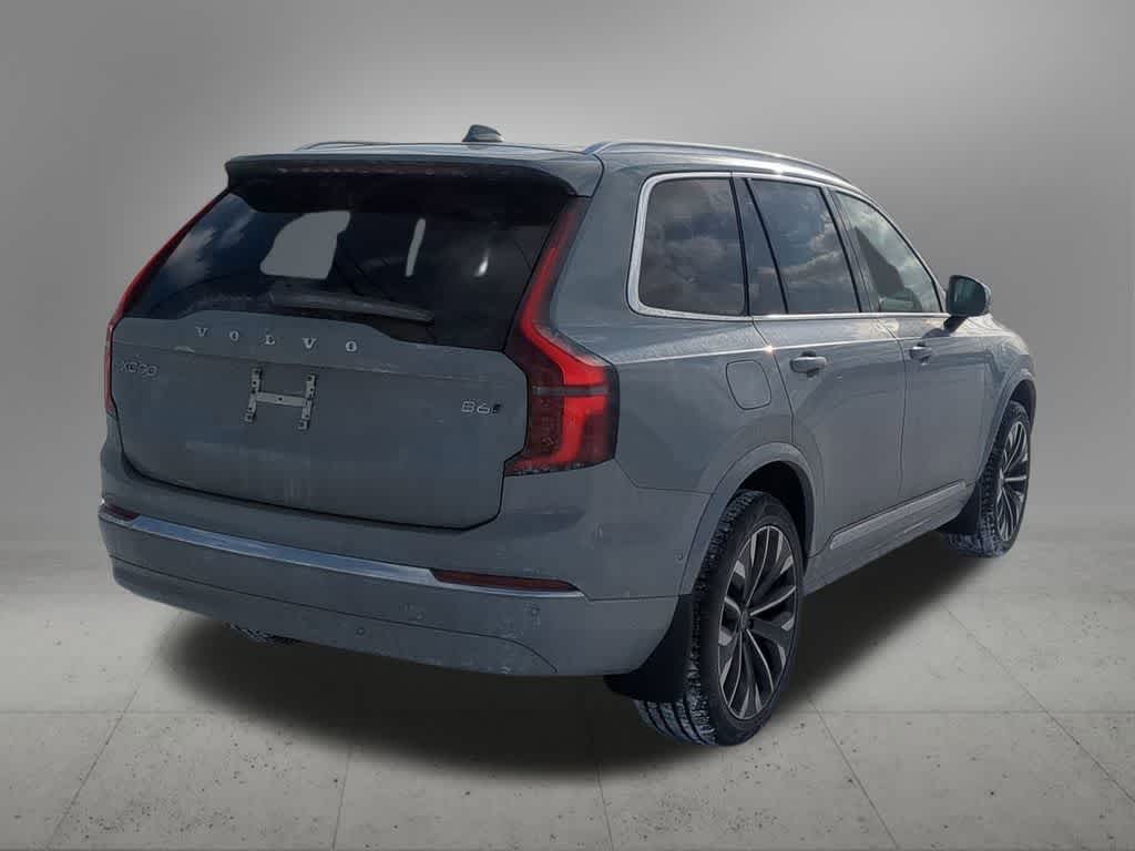 Thumbnail: 2026 Volvo XC90 - 6