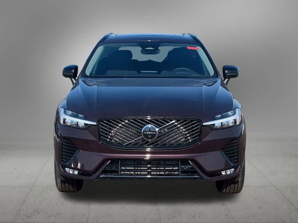 Thumbnail: 2026 Volvo XC60 - 9