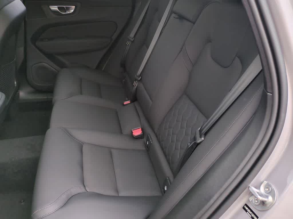 Thumbnail: 2026 Volvo XC60 - 19