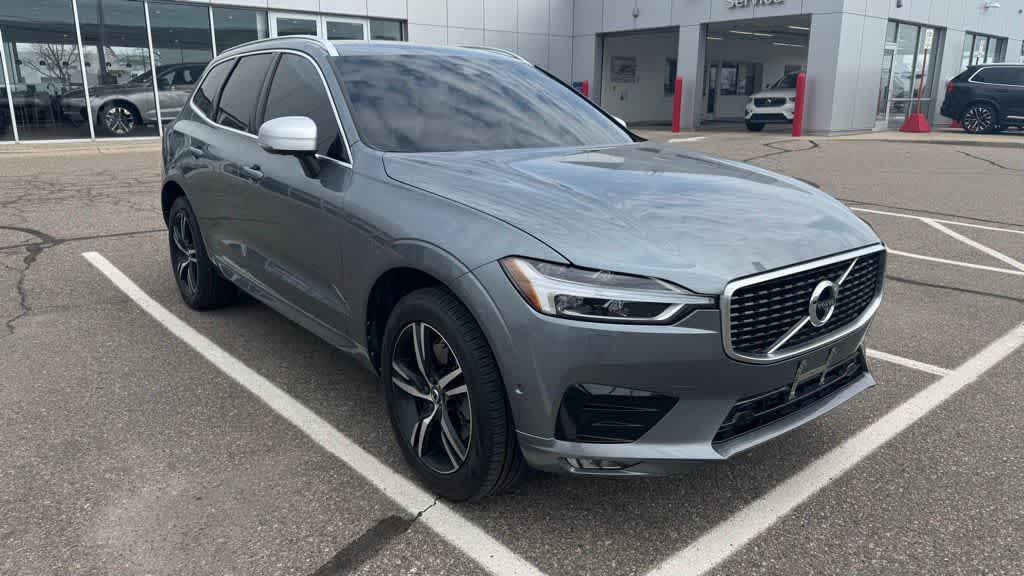 Thumbnail: 2019 Volvo XC60 - 3