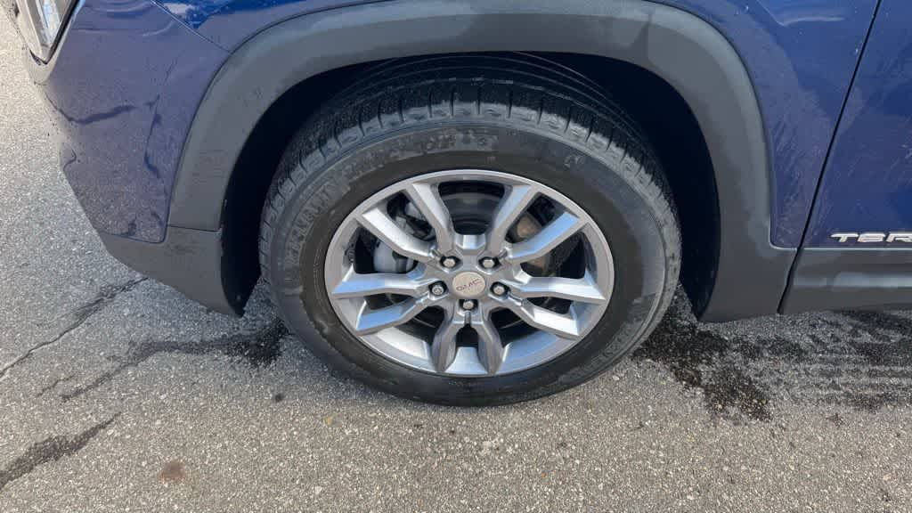 Thumbnail: 2022 GMC Terrain - 10