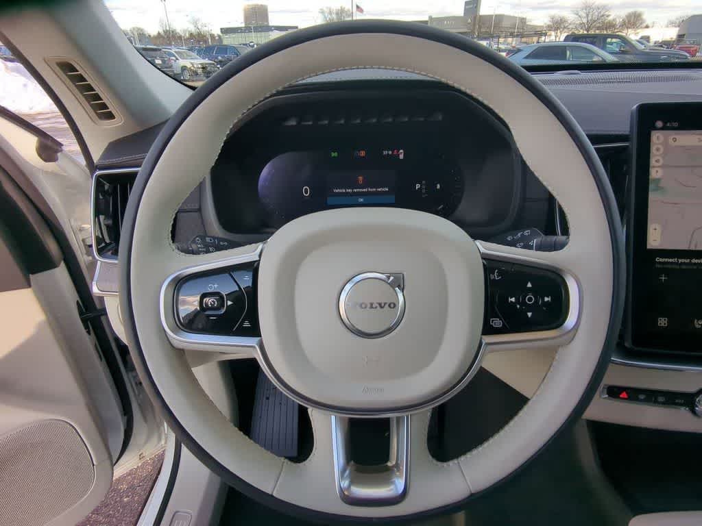 Thumbnail: 2026 Volvo XC90 - 21