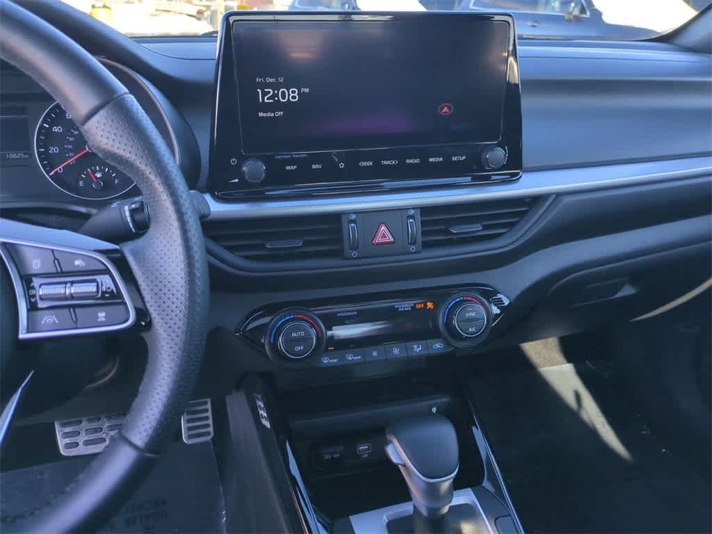 Thumbnail: 2024 Kia Forte - 20