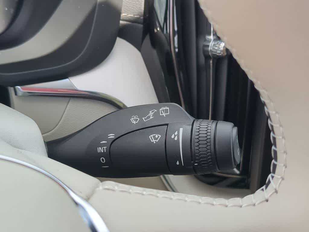 Thumbnail: 2026 Volvo XC60 - 24