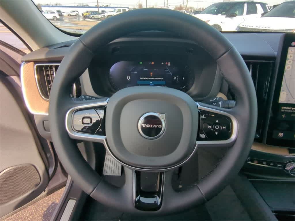 Thumbnail: 2026 Volvo XC60 - 21