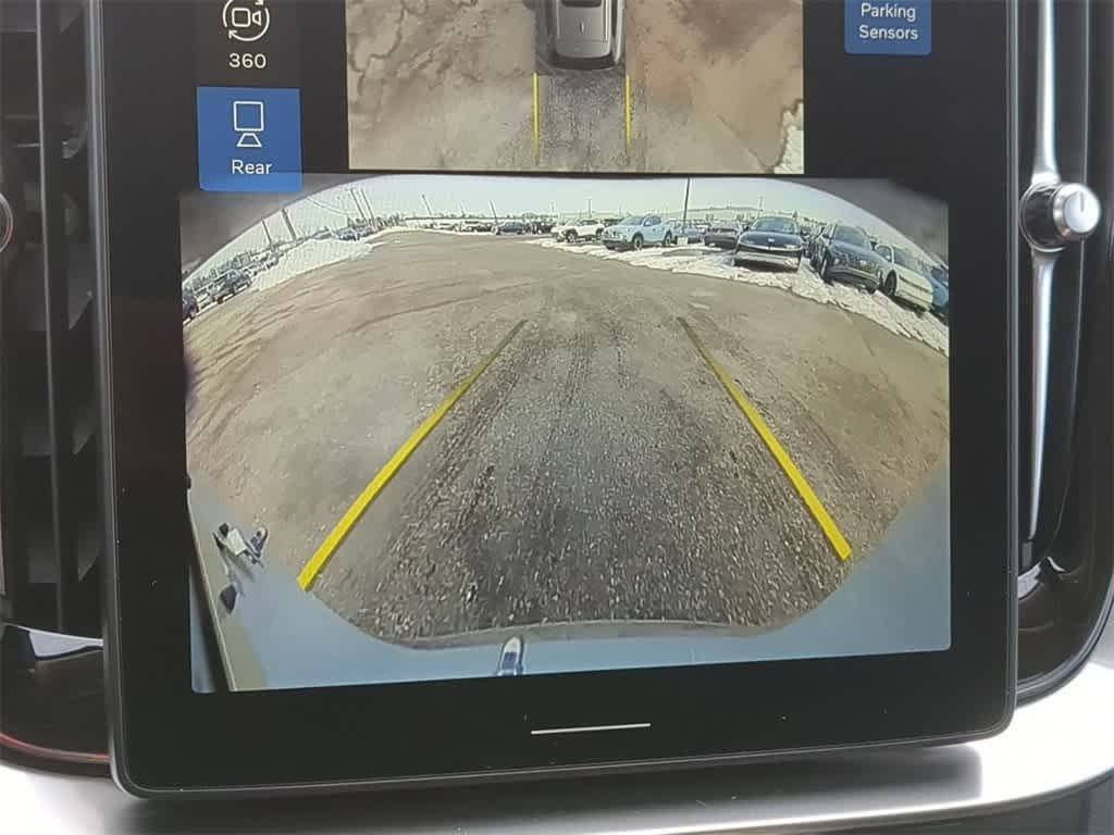 Thumbnail: 2026 Volvo XC90 - 28