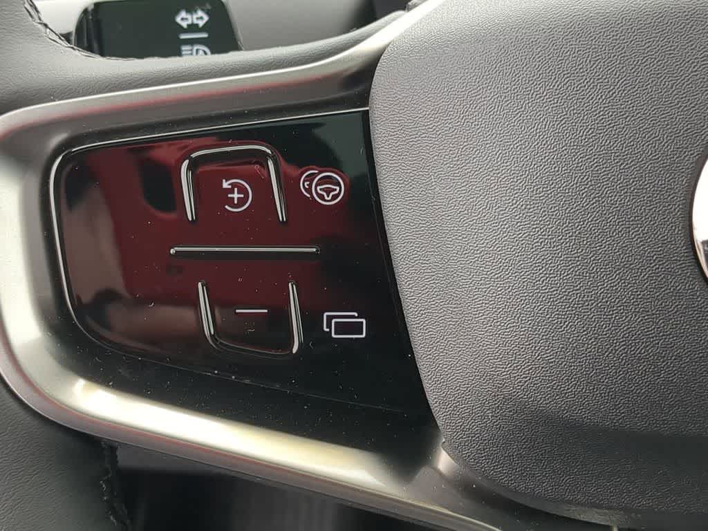 Thumbnail: 2026 Volvo EX30 - 22