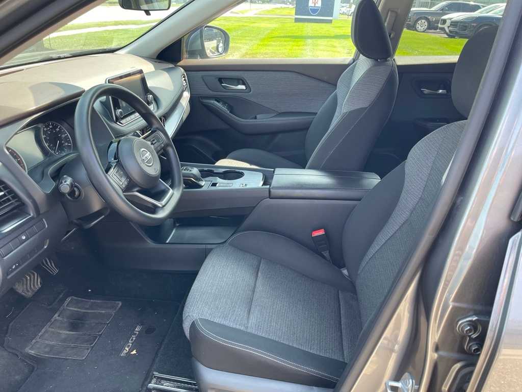Thumbnail: 2021 Nissan Rogue - 9