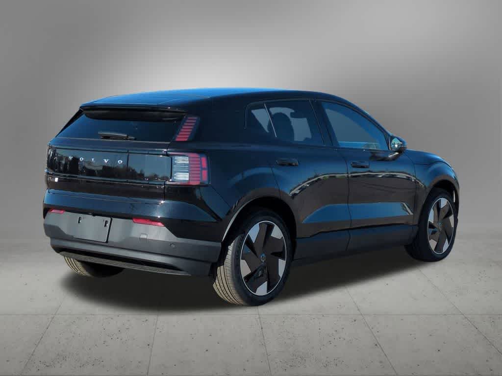 Thumbnail: 2025 Volvo EX30 - 6