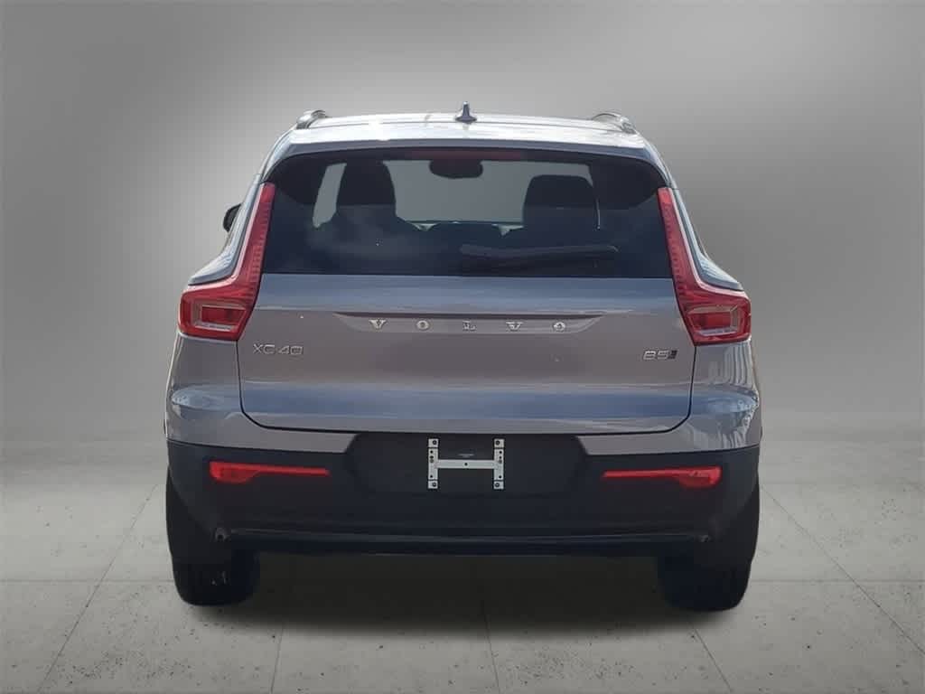 Thumbnail: 2026 Volvo XC40 - 5