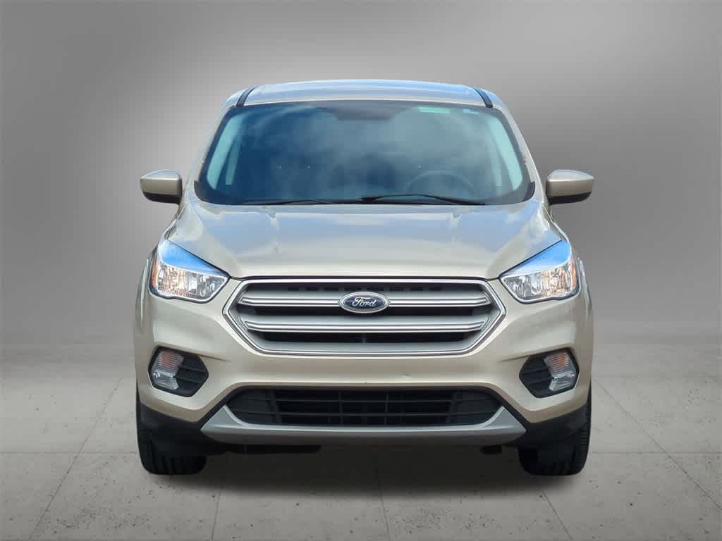 Thumbnail: 2017 Ford Escape - 9