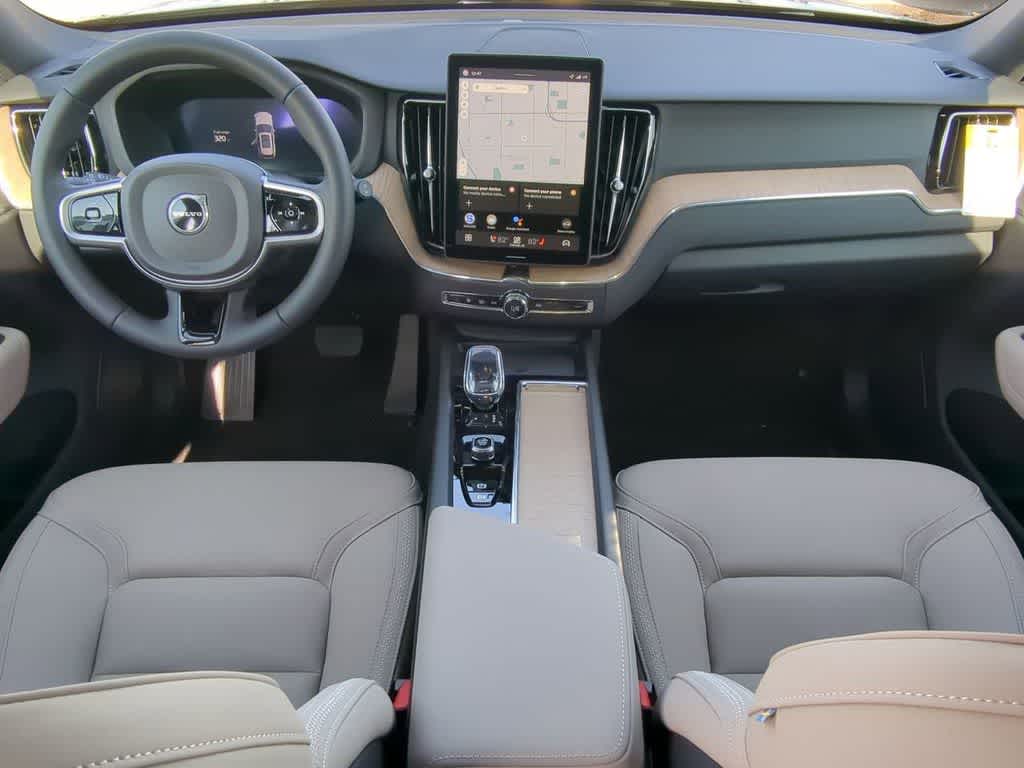 Thumbnail: 2026 Volvo XC60 - 14