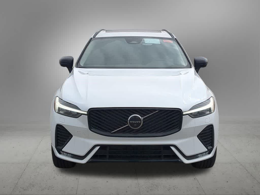 Thumbnail: 2026 Volvo XC60 - 9