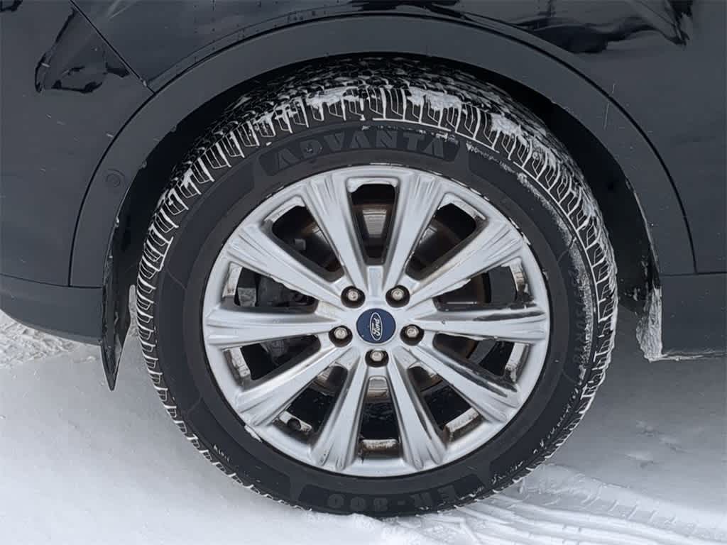 Thumbnail: 2018 Ford Escape - 13