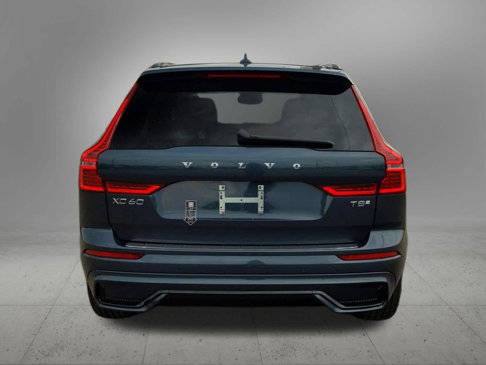 Thumbnail: 2025 Volvo XC60 - 5
