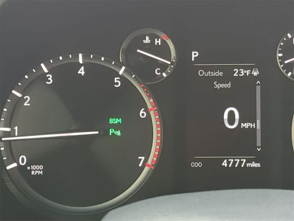 Thumbnail: 2023 Lexus GX - 32