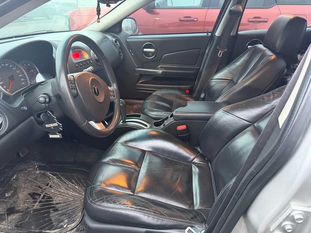 Thumbnail: 2006 Pontiac Grand Prix - 11