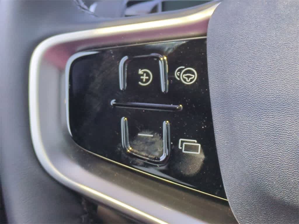 Thumbnail: 2025 Volvo EX30 - 23