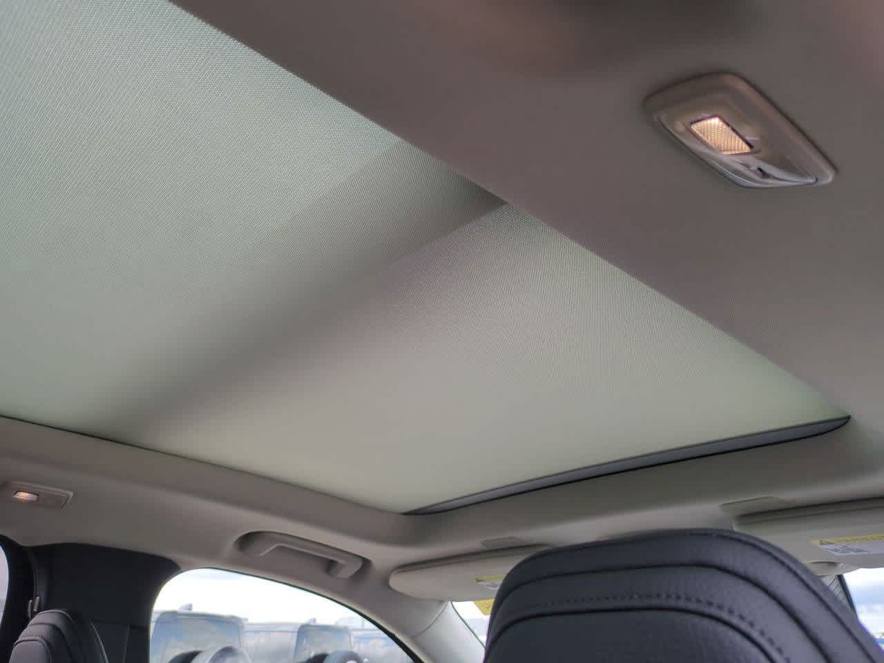 2025 Volvo XC90 T8 Plus 21