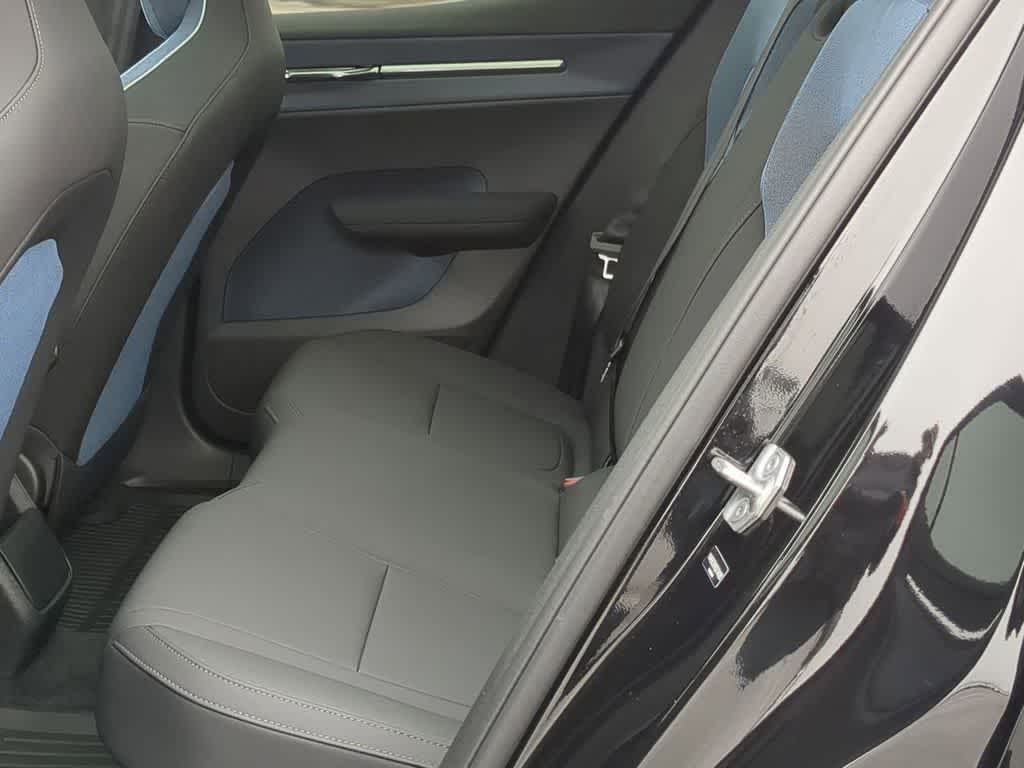 Thumbnail: 2025 Volvo EX30 - 18