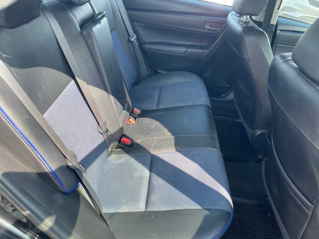 Thumbnail: 2018 Toyota Corolla - 12