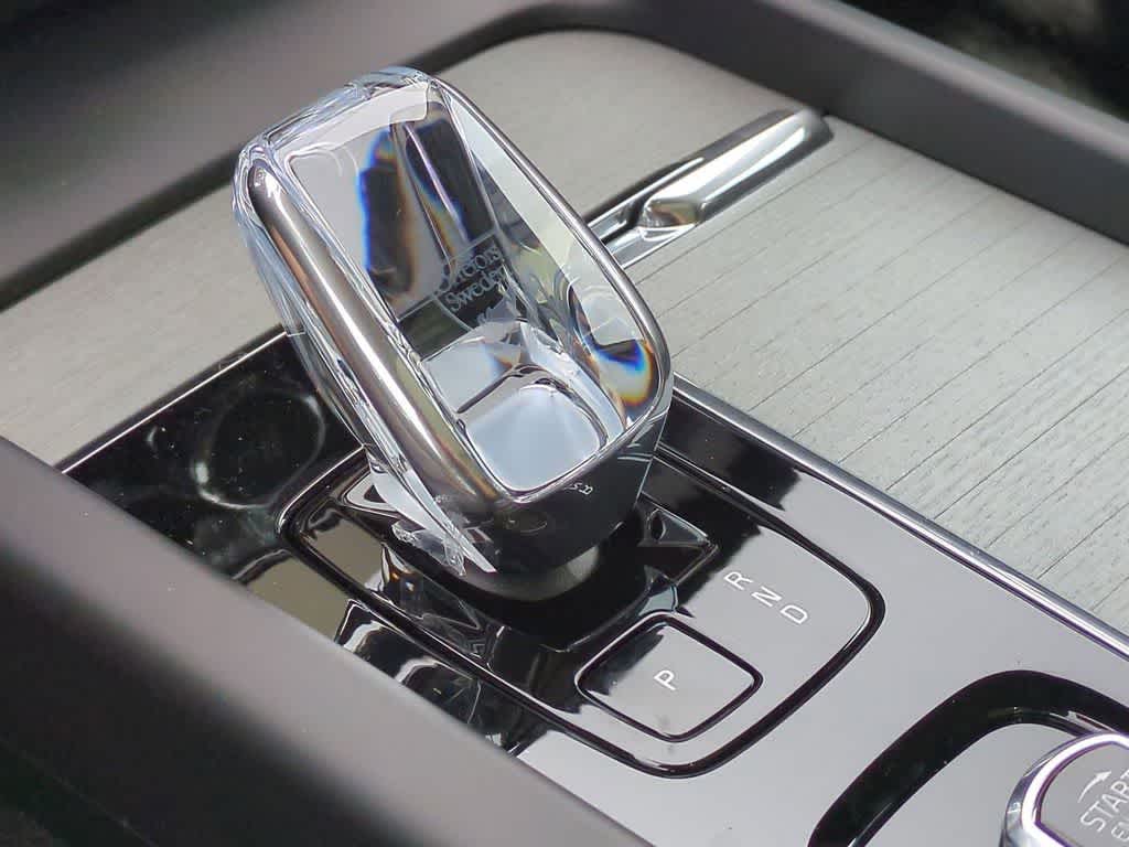 Thumbnail: 2026 Volvo S60 - 33